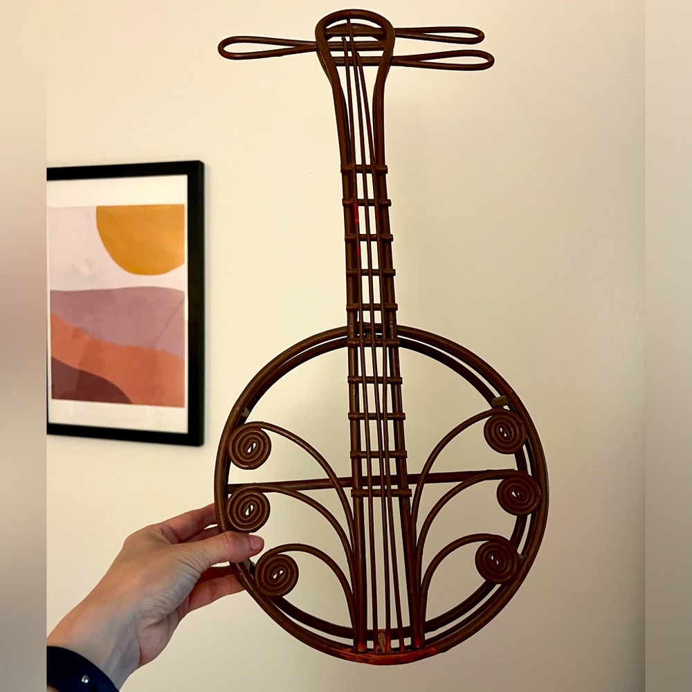 Banjo Midcentury Vintage Handmade Twisted Vine Art